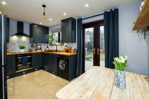 18 Fawley Close, Hereford, HR1 1AL