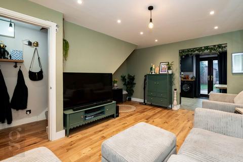 18 Fawley Close, Hereford, HR1 1AL
