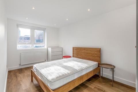 2 bedroom apartment to rent, London EC1Y