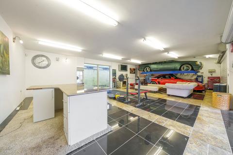 7 Sunray Avenue, West Drayton, UB7 7AH