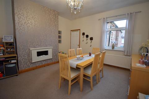 3 bedroom flat for sale, Birchington Avenue, South Shields