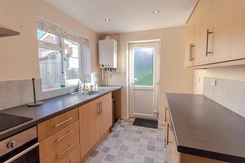 3 bedroom semi-detached house for sale, Newton Close, Arnold, Nottingham