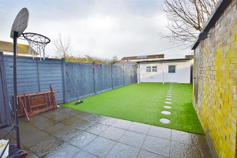 31 Marescroft Road, Slough, SL2 2LN