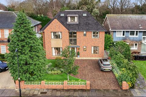 7 bedroom detached house for sale, Sheldon Avenue, Highgate, London, N6