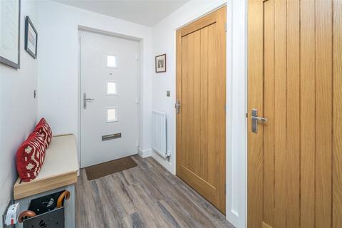 Deck House, 8 Anchorage Place, Amble, Morpeth, NE65 0FN