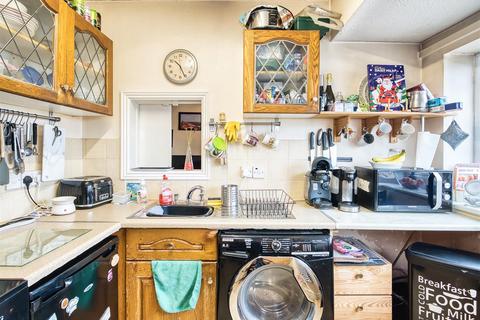 2 bedroom flat for sale, Winton Street, Totterdown, Bristol