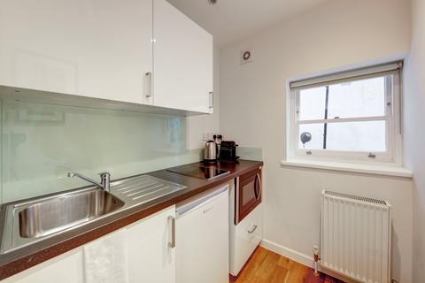 undefined, Ladbroke Grove, Notting Hill