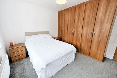 2 bedroom semi-detached bungalow for sale, Mayhill Drive, Salford, M6