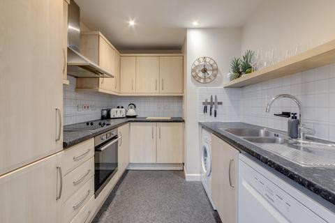 2 bedroom apartment for sale, Medland House, Branch Road, London, E14