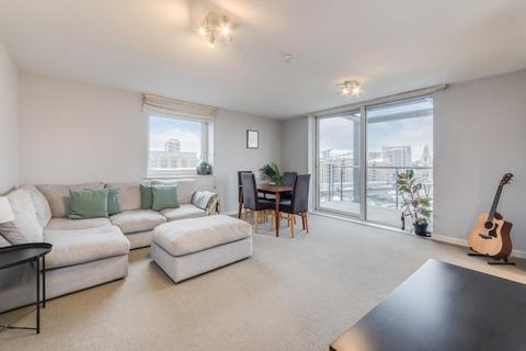 2 bedroom apartment for sale, Medland House, Branch Road, London, E14