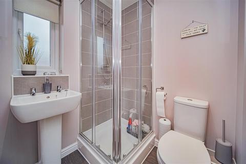 7 Academy Close, Melksham, SN12 8FP