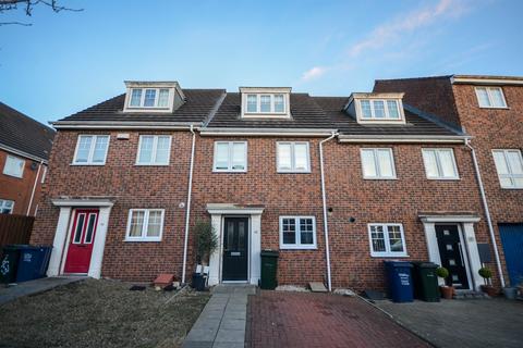 3 bedroom terraced house for sale, Skendleby Drive, Kenton