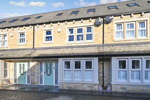 5 bedroom townhouse for sale, Nethermoor view, Guiseley, Leeds