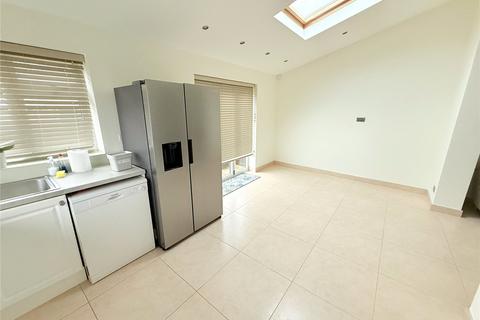 3 bedroom end of terrace house to rent, Hillier Close, New Barnet, EN5