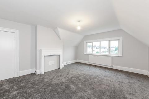 2 bedroom flat to rent, St. Mildreds Road, London, SE12