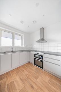 1 bedroom flat to rent, Bowline Street Barking IG11