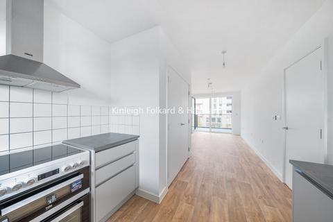 1 bedroom flat to rent, Bowline Street Barking IG11