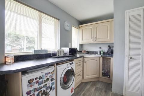 3 bedroom end of terrace house to rent, Fulwood Crescent, Nottingham NG8