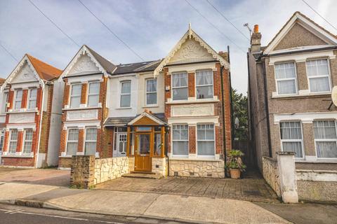 3 bedroom semi-detached house for sale, Brandville Road, West Drayton UB7