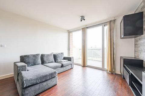 2 bedroom flat to rent, 43 Devons Road, London E3