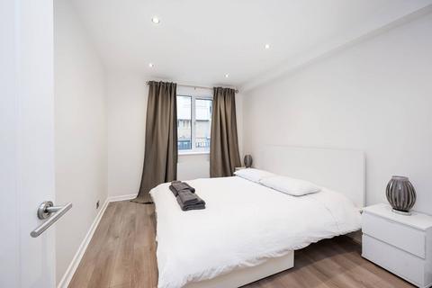 1 bedroom flat to rent, Globe Road, Bethnal Green, London, E2