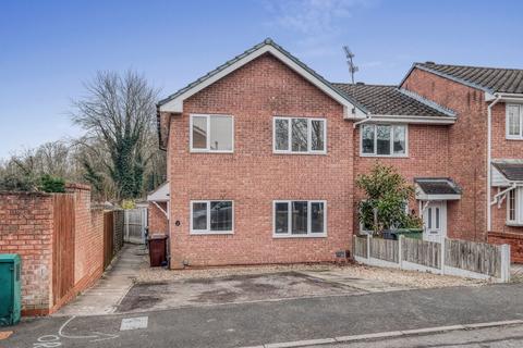 8 Bilbury Close, Redditch, B97 5XN