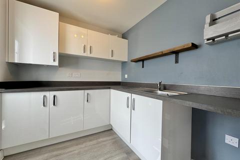 11 Fitzwilliam Road, Burnham-on-crouch, CM0 8GJ