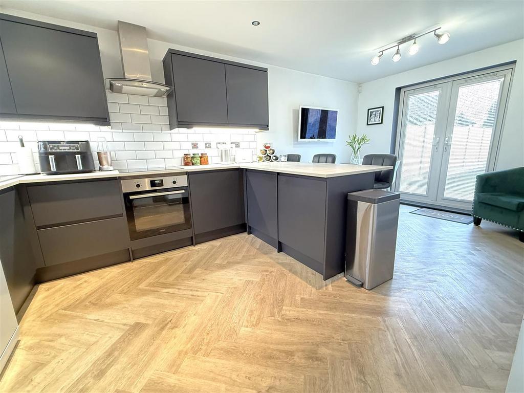 Open plan dining kitchen