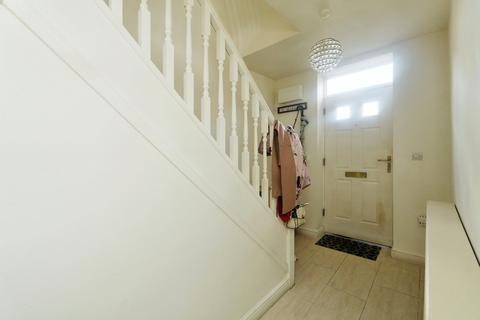 4 bedroom townhouse for sale, Lathom Close, Liverpool L36