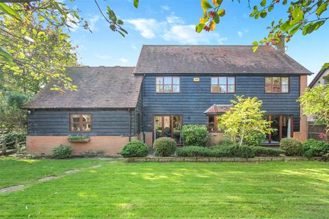7 Bennetts Close, Padbury, Buckingham, MK18 2BF
