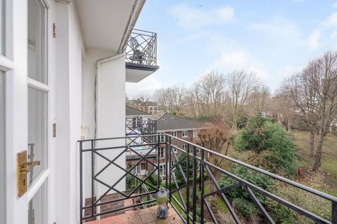 1 bedroom flat to rent, Brompton Park Crescent, London, SW6