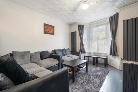 5 bedroom terraced house for sale, Thorpe Road, Forest Gate, London, E7