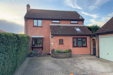 3 bedroom detached house for sale, High Street, 1 LN6