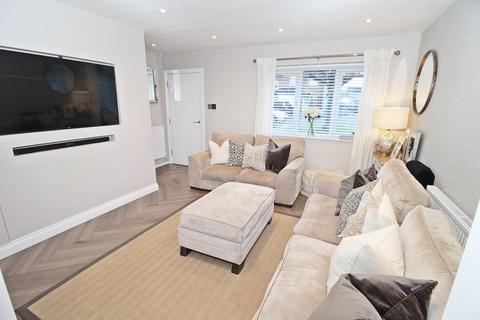 2 bedroom end of terrace house for sale, Severn Close, Flitwick