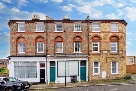 2 bedroom terraced house for sale, Somers Road, London SW2