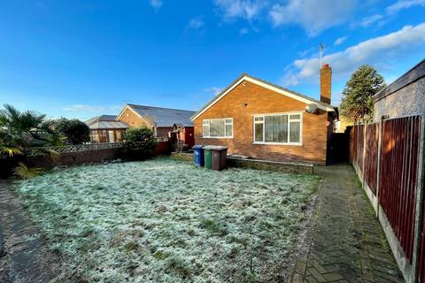 2 bedroom bungalow for sale, Coniston Way, Cannock WS11