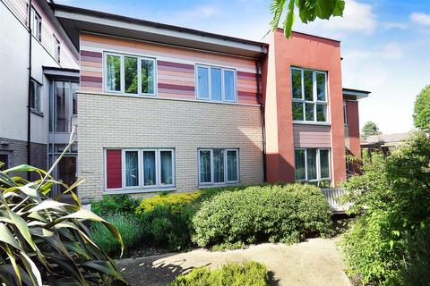 2 bedroom retirement property for sale, Highdown Court, 2 Durrington Lane, Worthing BN13