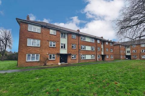 1 bedroom flat for sale, 31A Hanover Way, Windsor, Berkshire, SL4 5NN