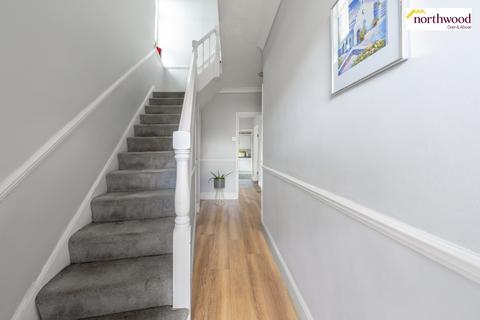 3 bedroom house for sale, Sandringham Road, Watford, WD24