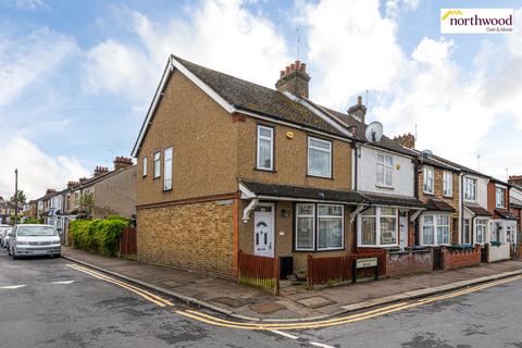 Sandringham Road, Watford, WD24