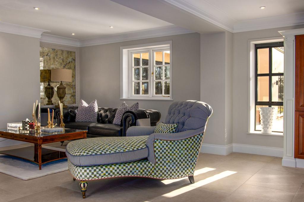 Snug/ Sitting Room