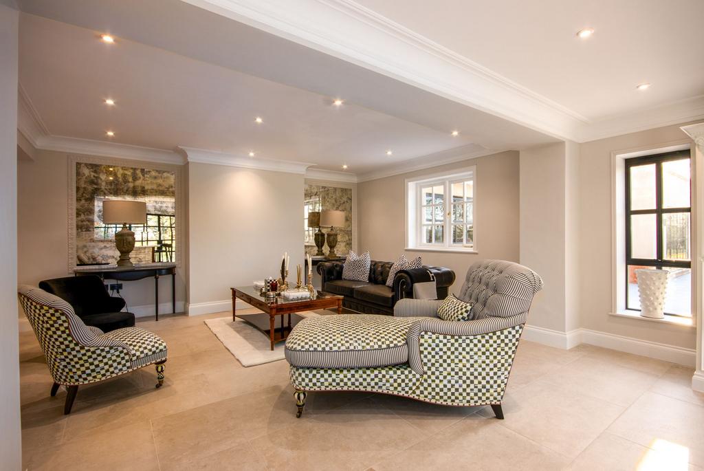 Snug/ Sitting Room