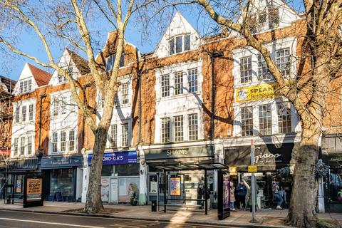 2 bedroom flat for sale, Chiswick High Road, Chiswick