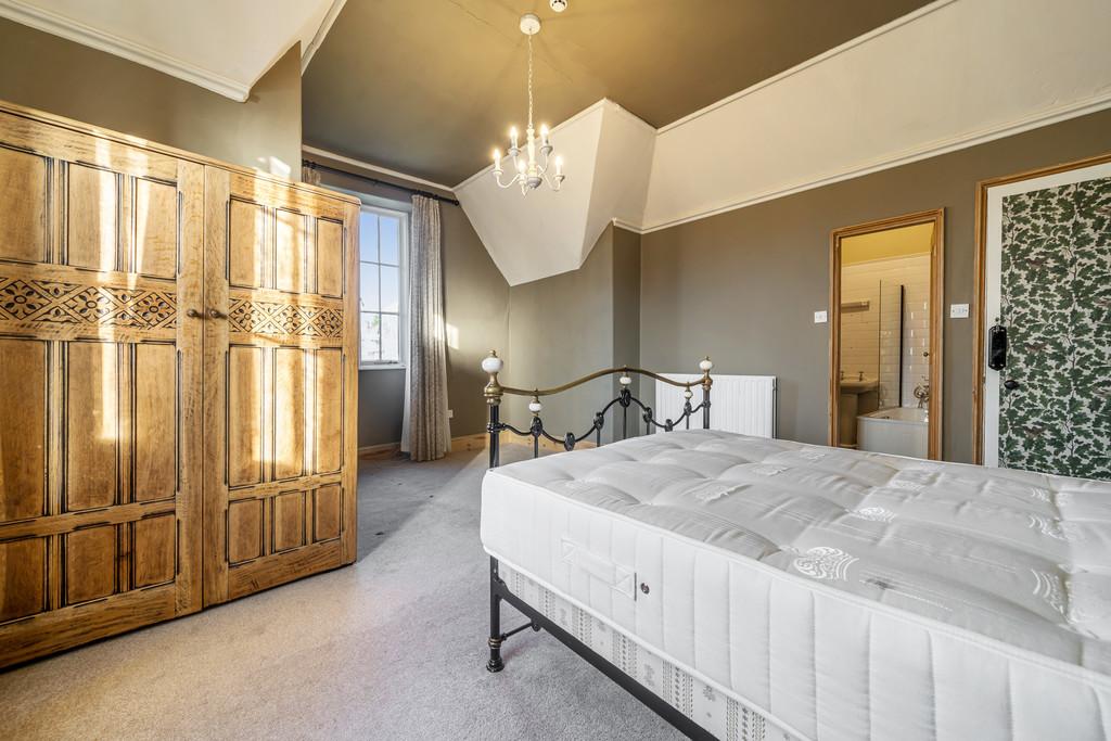 Guest Ensuite Bedroom 3