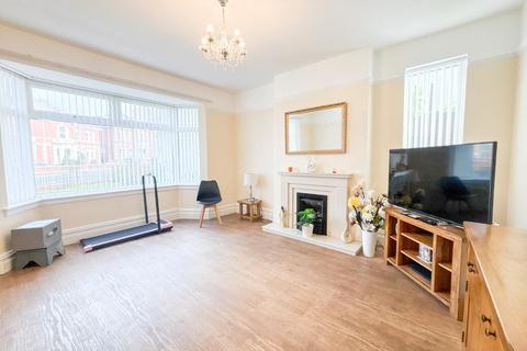 4 bedroom semi-detached house for sale, Wells Road, Bristol