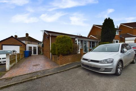 2 bedroom detached bungalow for sale, Laurel Garth Close, Old Whittington