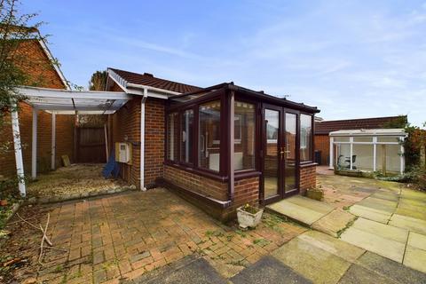 2 bedroom detached bungalow for sale, Laurel Garth Close, Old Whittington