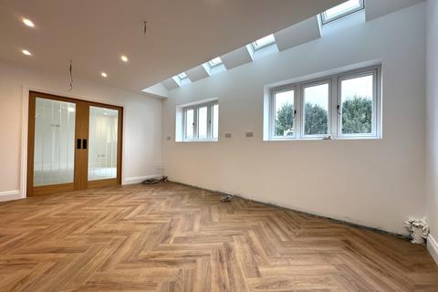 undefined, Burton Road, Midway, Swadlincote, DE11