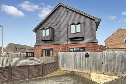 1 bedroom cluster house for sale, Danvers Way, Westbury