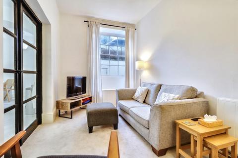 1 bedroom apartment for sale, Lansdown Crescent, Cheltenham